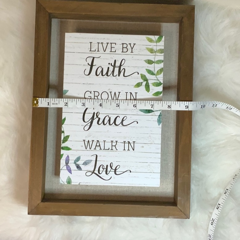 Wall Art. Live by Faith. ( NWOT) Wood - Picture 5 of 7